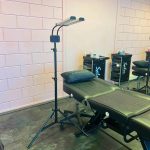 LuxLight (Wimperextensions Lamp) van Luxury Lashes (Staand - schuin vooraanzicht)