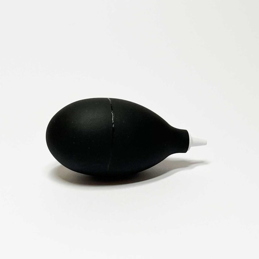 Luchtpompje (Air Pump) van Luxury Lashes (Zijaanzicht)