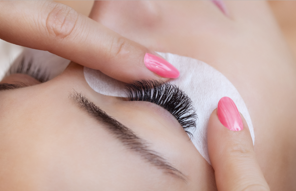 Luxury-Lashes Koele Werkruimte Tijdens Warme Zomerdagen 