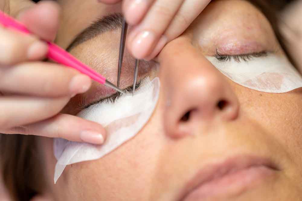 Wimperextensions One by One Cursus Applicatietechniek Luxury Lashes